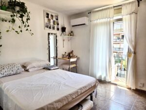 habitacion del piso en venta en avenida del puerto