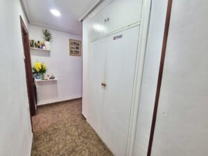 vestibulo del piso en venta en avenida del puerto